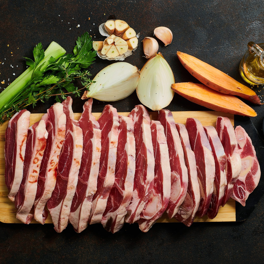 צוואר כבש חלק קפוא