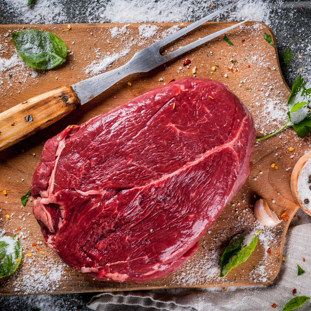 צלעות בקר מיושן